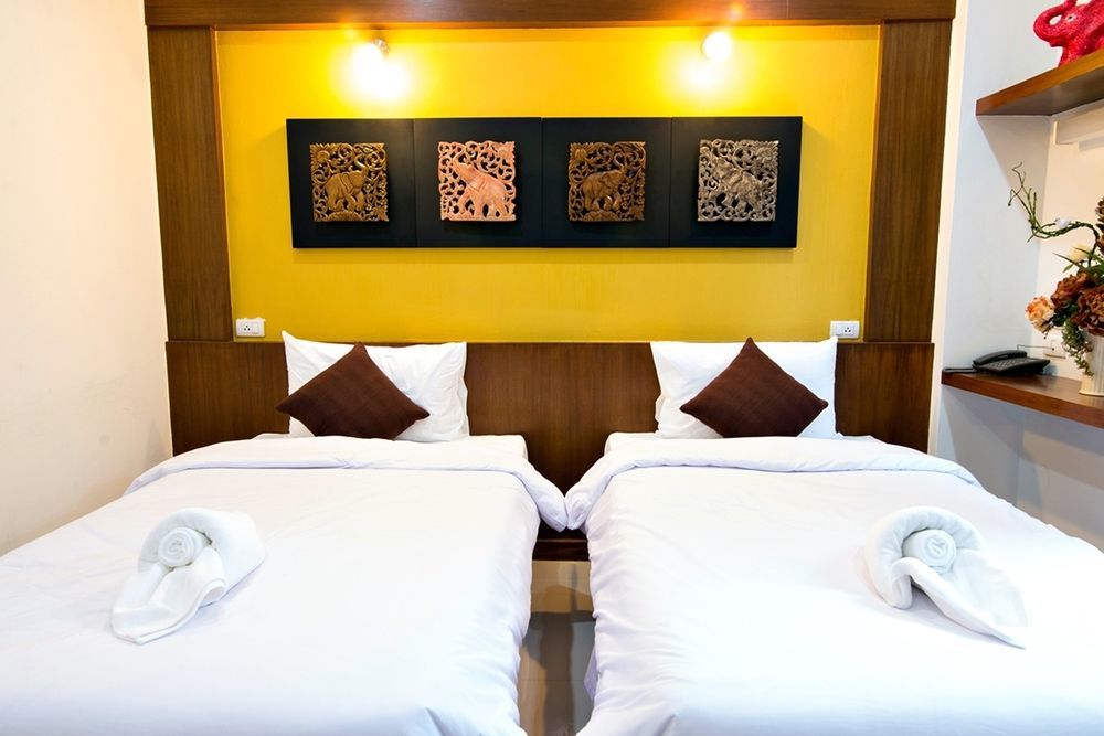 Cozytel Chiangmai Hotel Chiang Mai Exterior photo